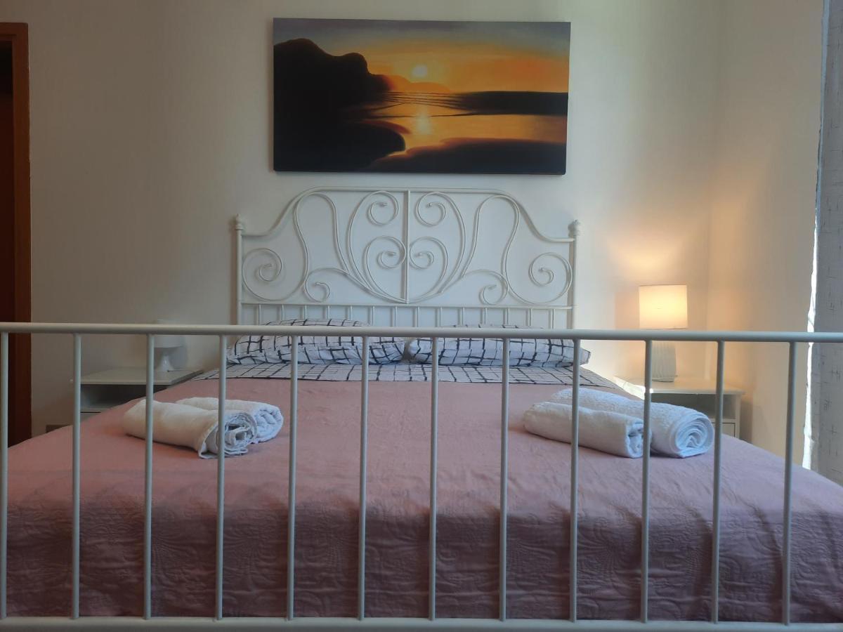 Casa Leonardo Airport Hotel Azzano San Paolo ภายนอก รูปภาพ