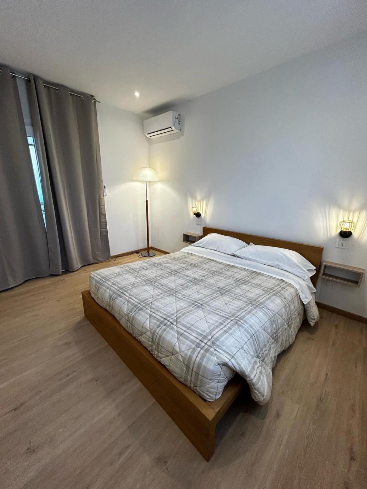Casa Leonardo Airport Hotel Azzano San Paolo ภายนอก รูปภาพ
